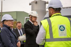 Szijjártó Péter külgazdasági és külügyminiszter és Alekszej Lihacsov, a Roszatom vezérigazgatójának találkozója Pakson, 2023. november 14-én. Fotó: Paks II. Zrt.