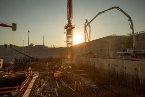 Concreting of the base plate of the Unit 5 reactor building. Photo: Paks II. Ltd. / Szűcs József